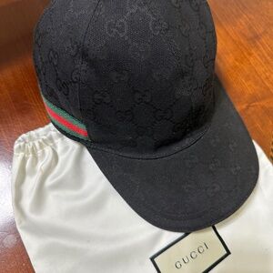 Gucci GG canvas baseball hat with Web